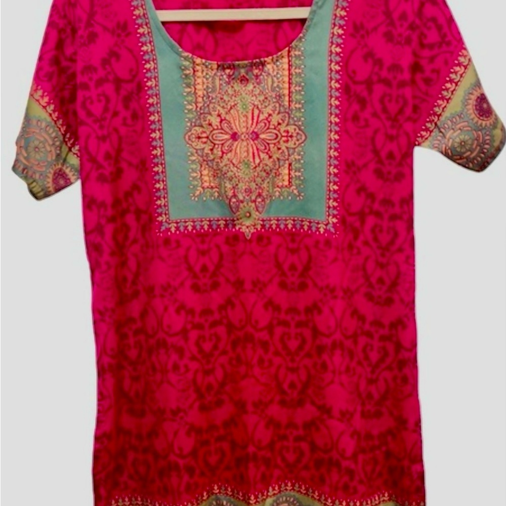 Beautiful Boho Top Size Large